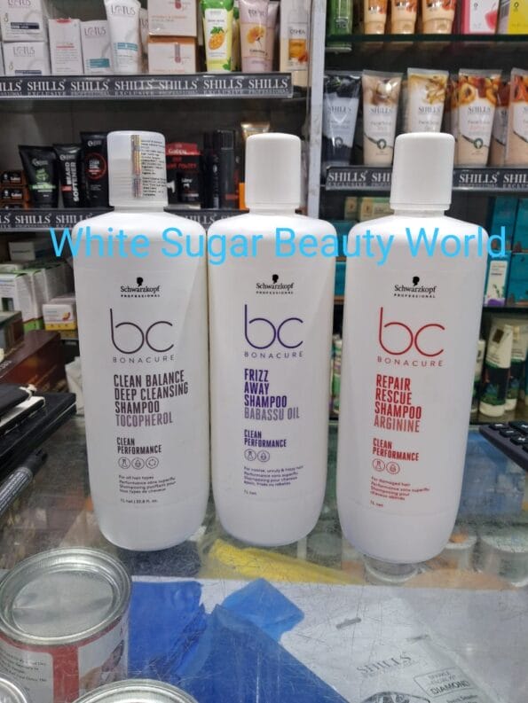 Schwarzkopf Professional Bonacure Frizz Away Shampoo with Babassu Oil